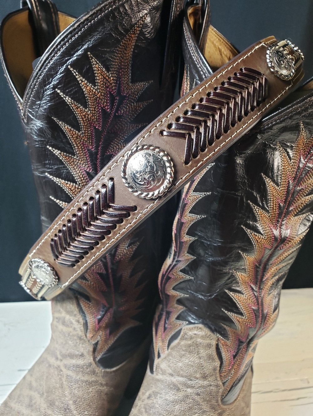 Nocona Western Belt w/ Conchos - Women's size 24-26 or Youth 28